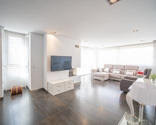 Living room of Flat to rent in  Murcia Capital  with Air Conditioner, Heating and Storage room