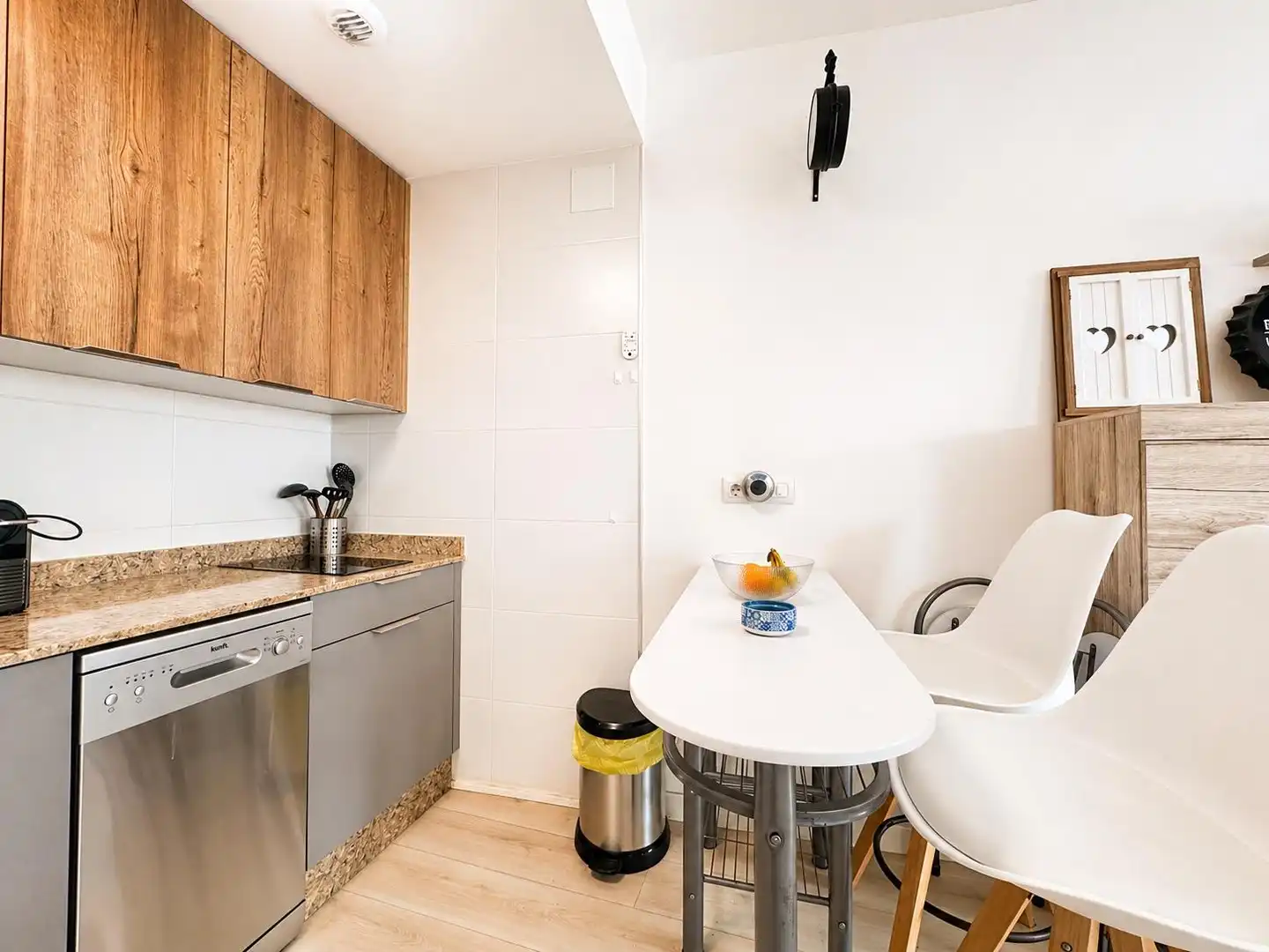 Kitchen of Apartments for sale in Sorvilán  with Parquet flooring and Terrace