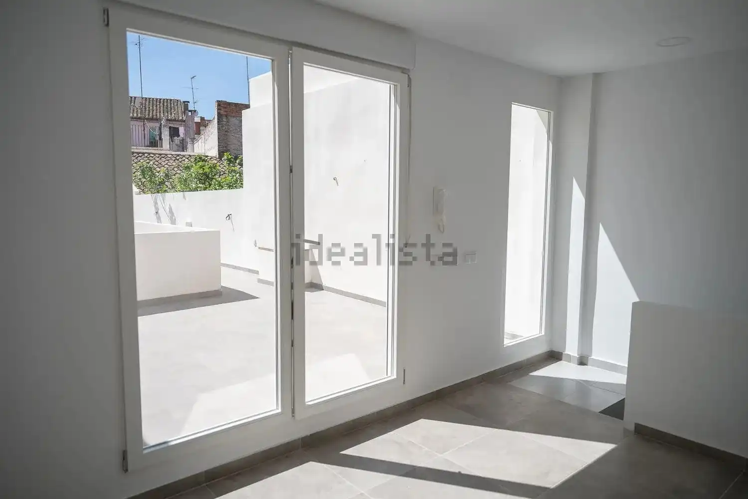 Vista exterior de Casa o xalet en venda en Carcaixent amb Aire condicionat, Calefacció i Terrassa