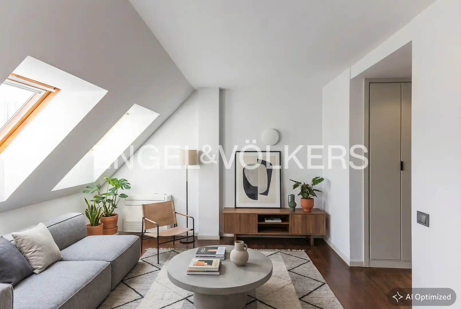 Sala d'estar de Àtic de lloguer en Madrid amb Aire condicionat, Calefacció i Parquet