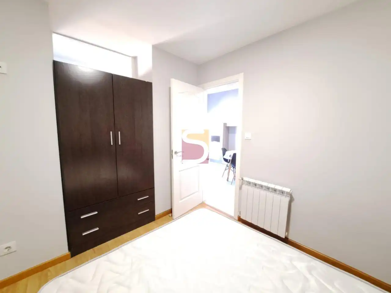 Habitación de Piso de alquiler en San Cibrao das Viñas con Calefacción y Amueblado