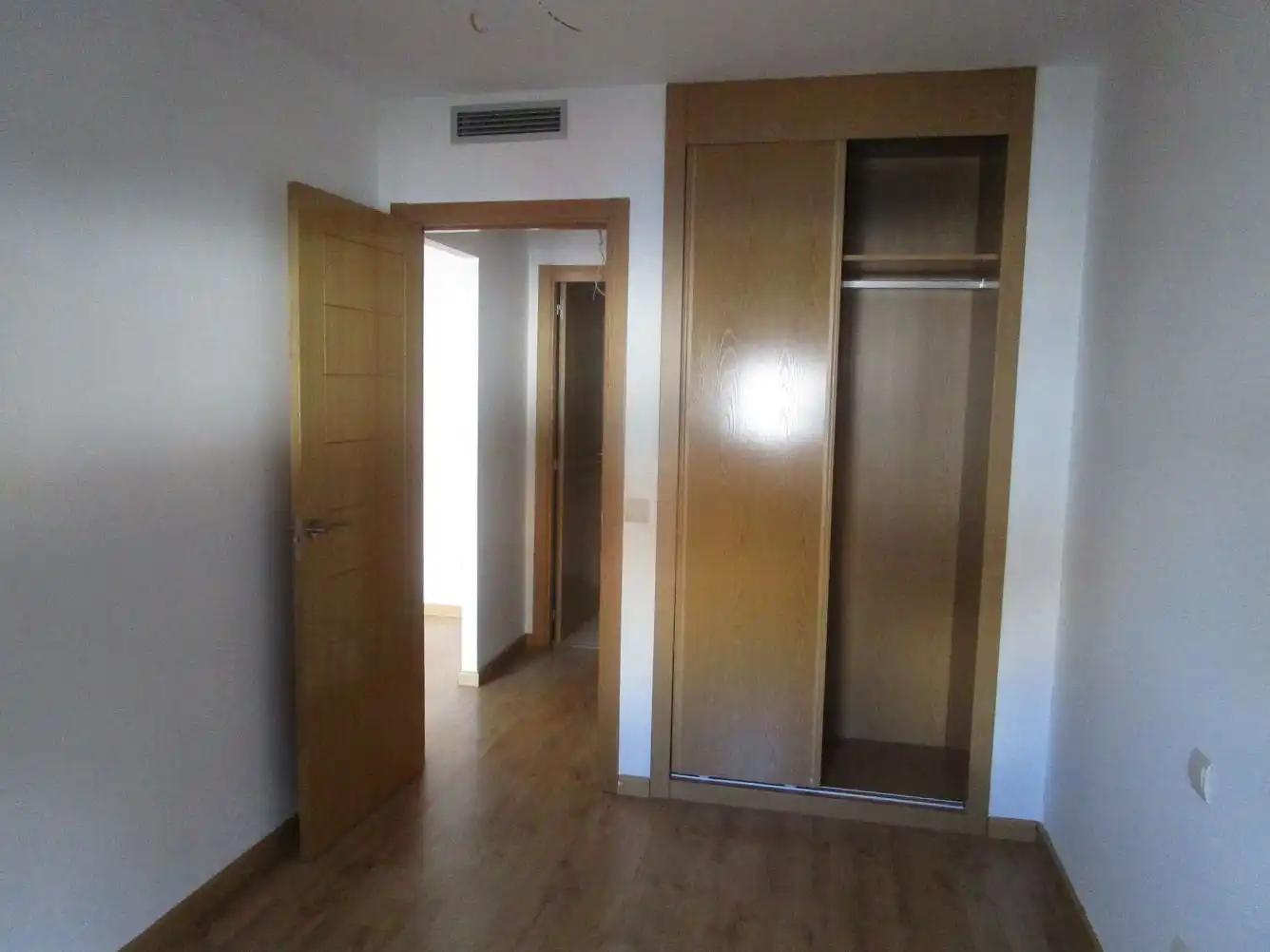 Wohnung zur Miete in El Quiñón