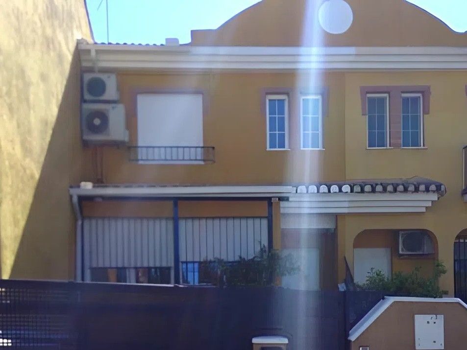 Exterior view of Houses for sale in Atarfe