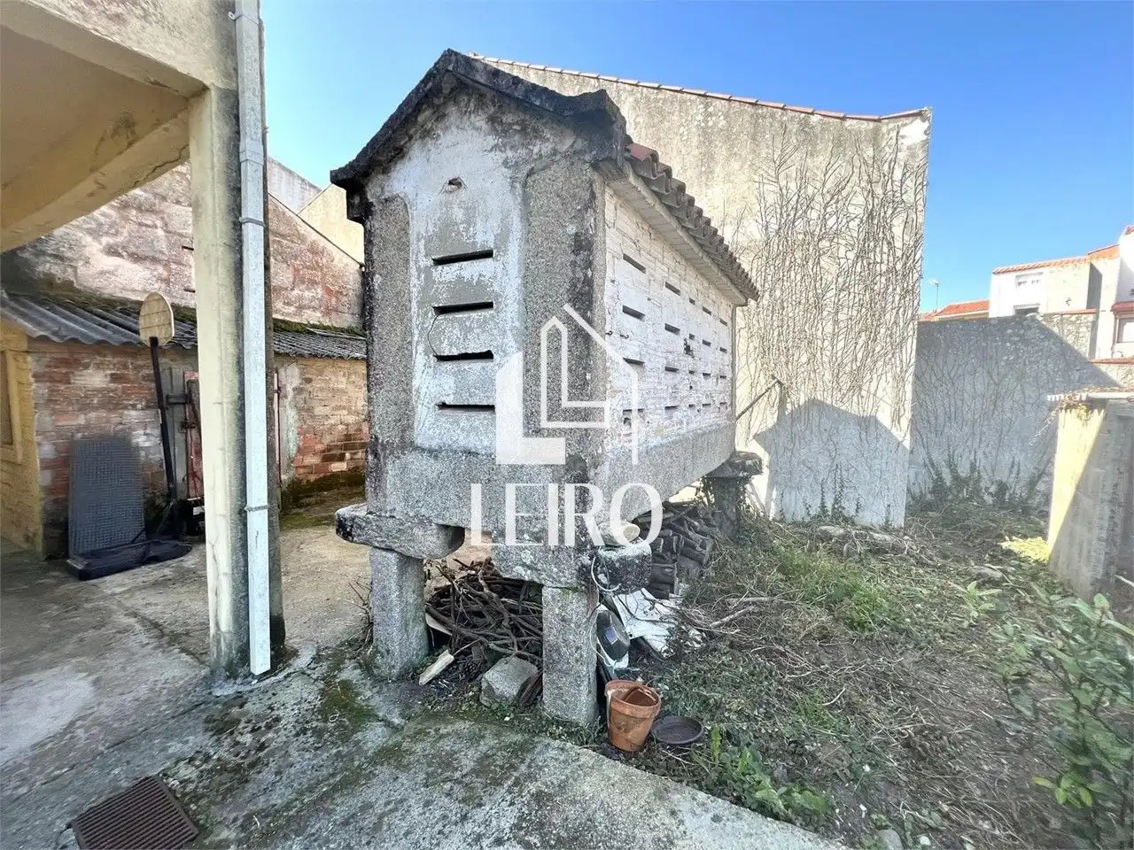 Einfamilien-Reihenhaus zum Verkauf in A Illa de Arousa  mit Heizung, Privatgarten und Terrasse