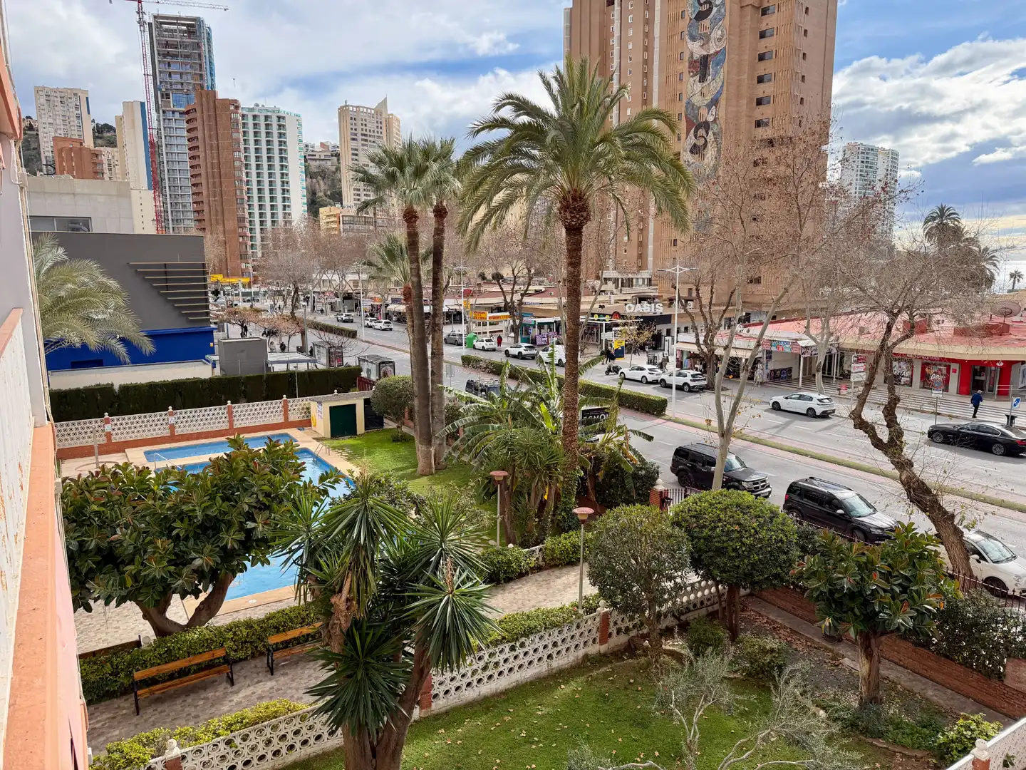 Außenansicht von Wohnung zum Verkauf in Benidorm mit Terrasse, Möbliert und Gemeinschaftspool