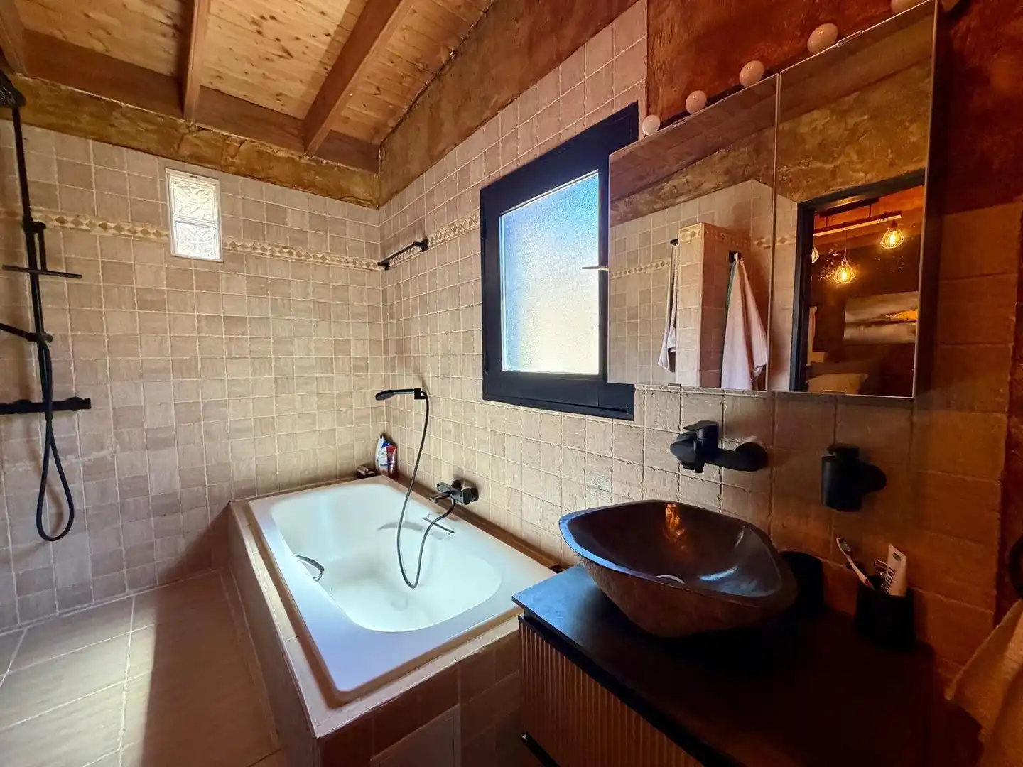 Baño de Finca rústica en venta en Telde con Aire acondicionado, Calefacción y Jardín privado