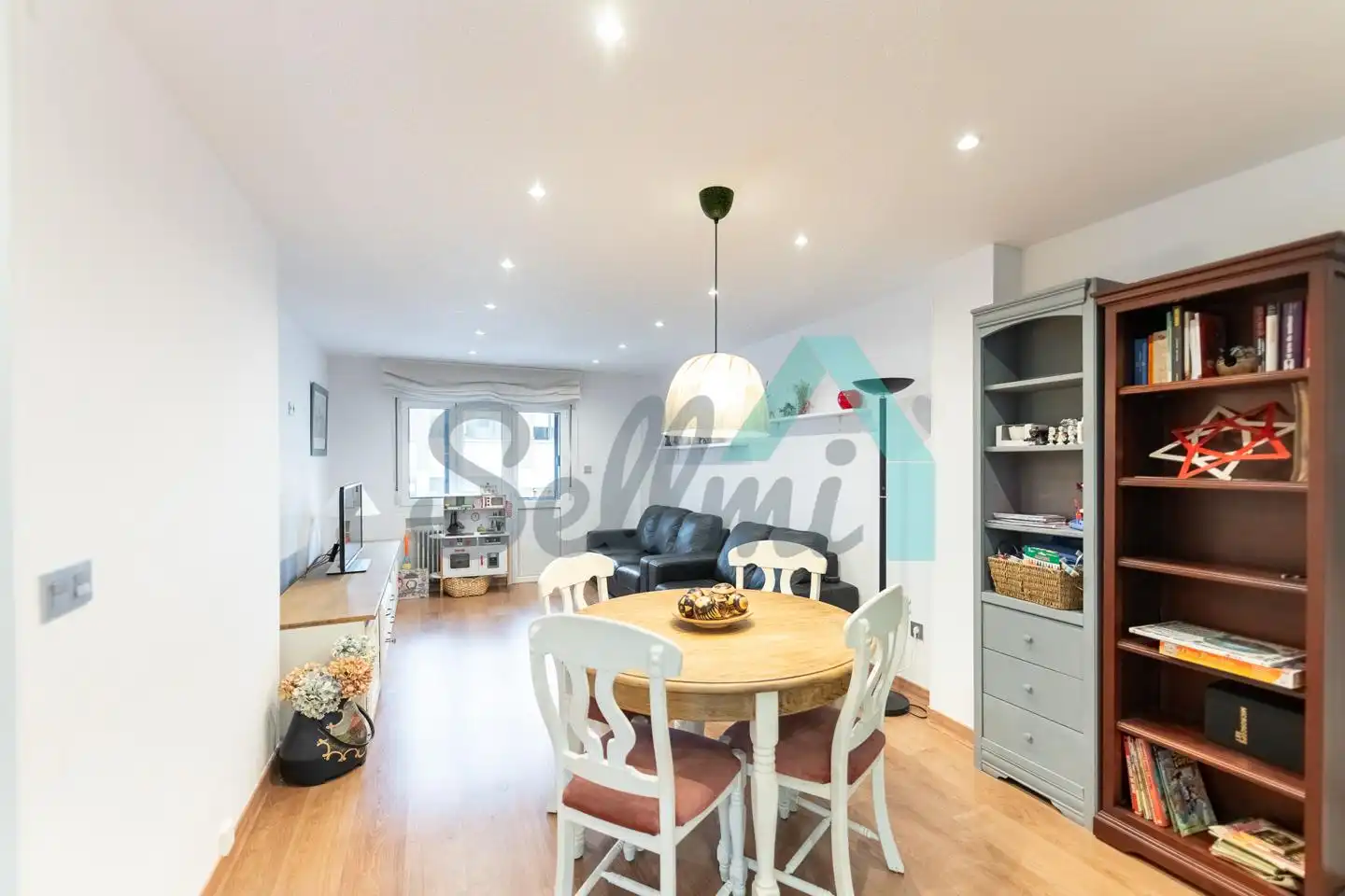 Living room of Flat for rent in Siero  with Heating, Terrace and Furnished