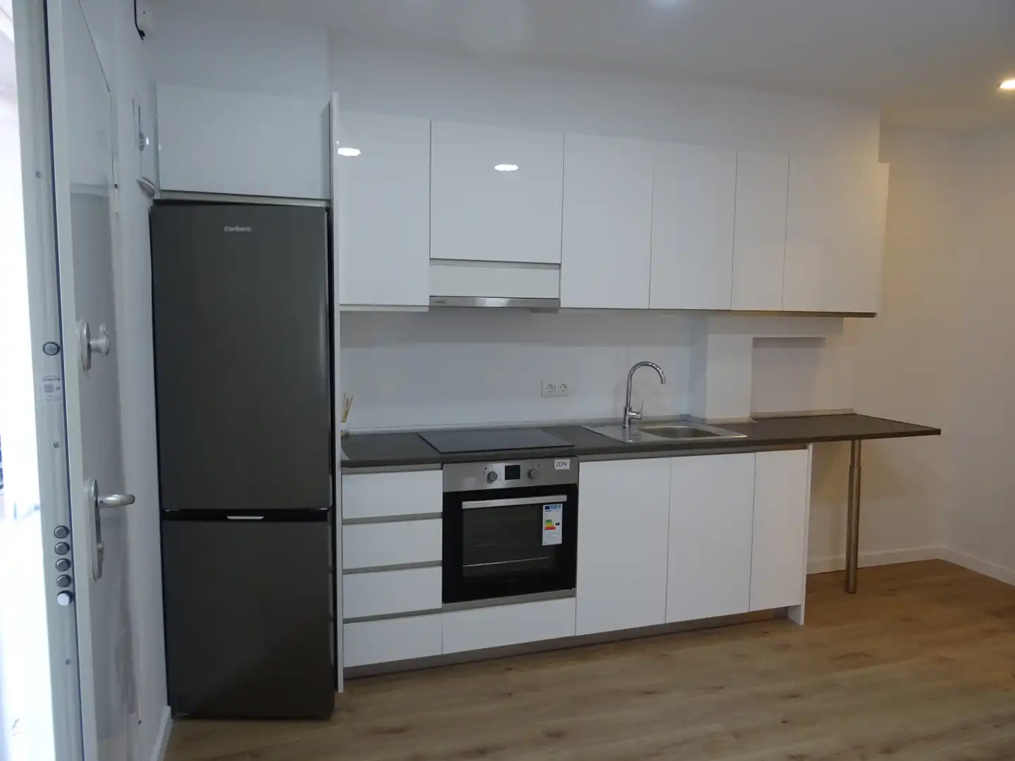 Cocina de Piso en venta en Móstoles con Calefacción