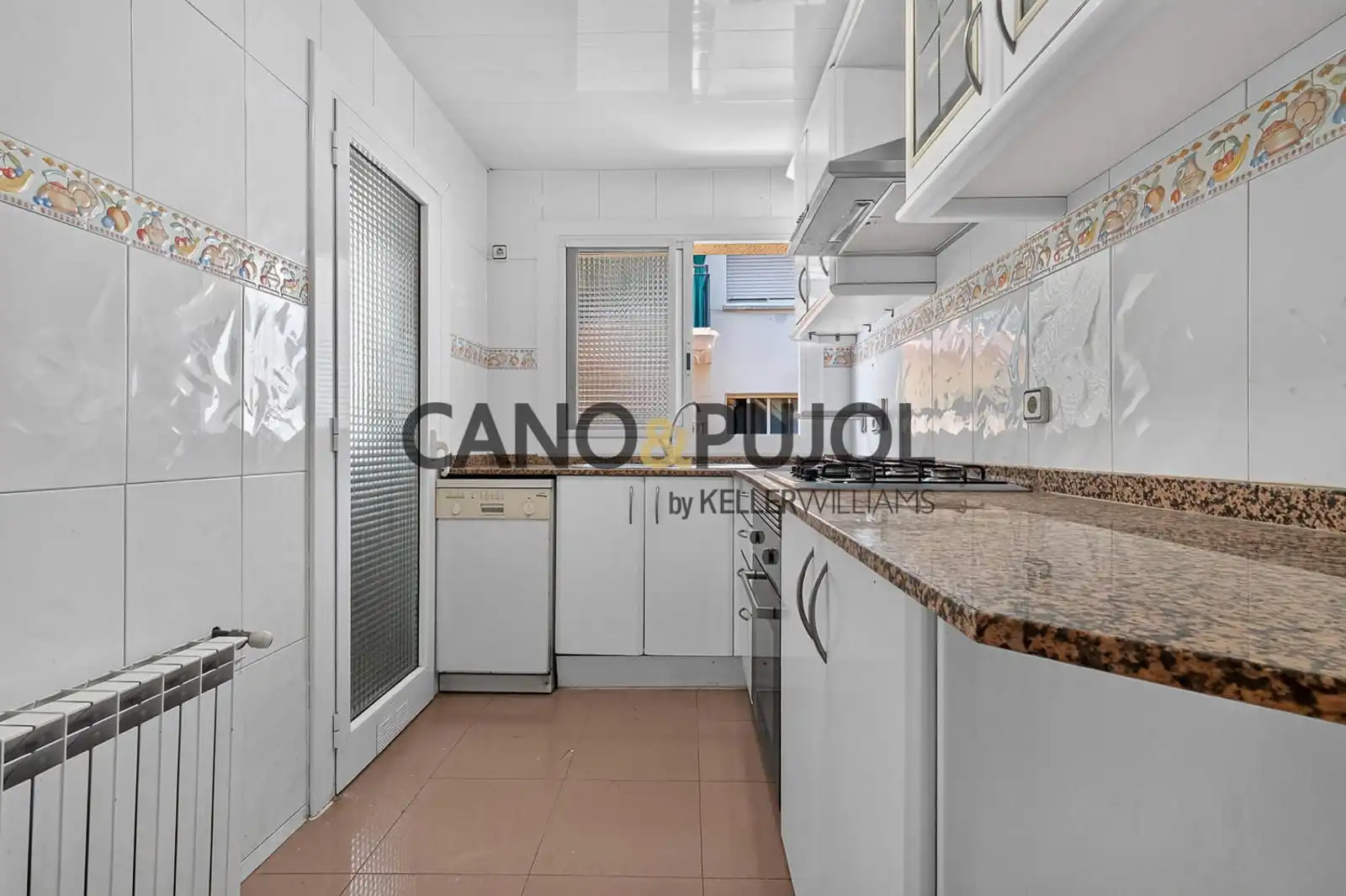 Cocina de Piso en venta en Palau-solità i Plegamans con Calefacción y Terraza