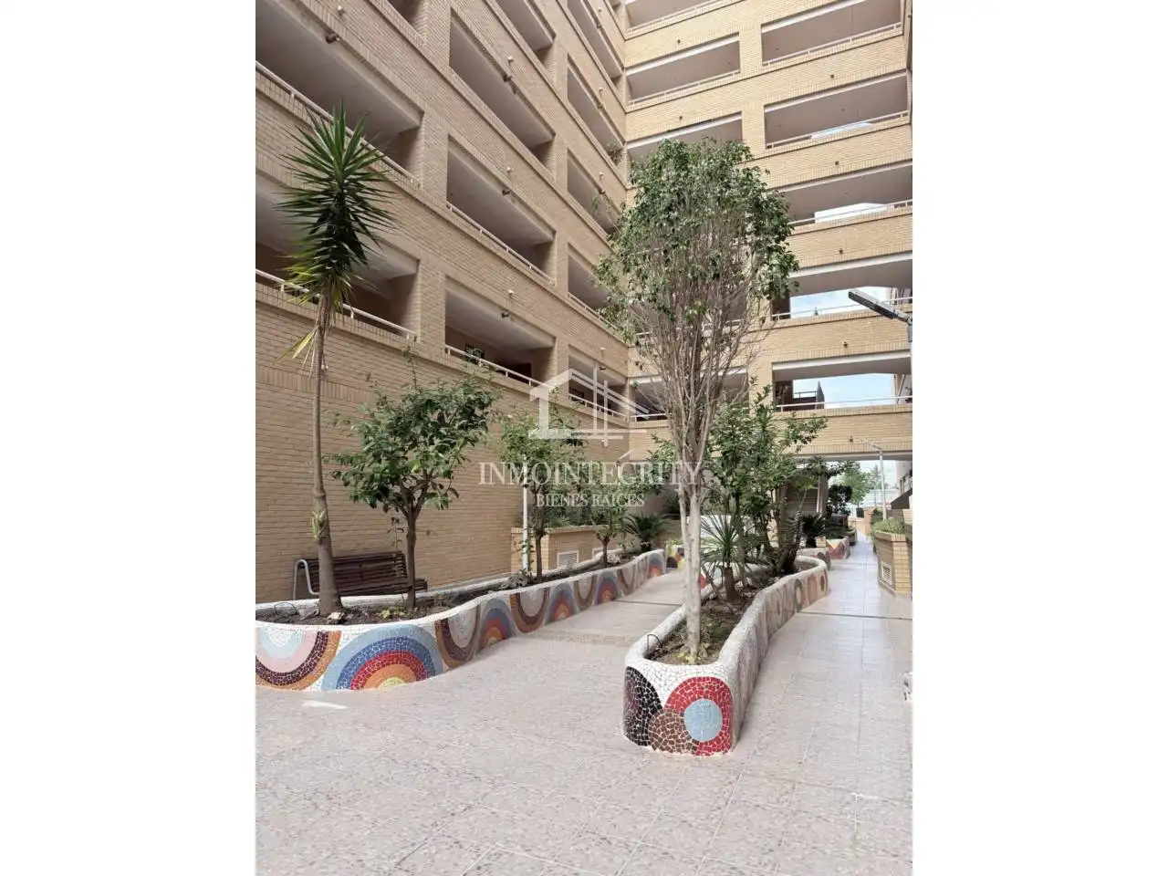 Apartamento con piscina en venta en Avenida Central 14, imagen 43