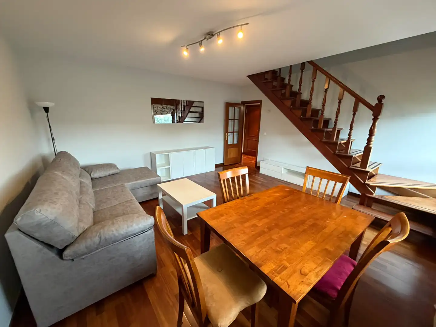 Wohnzimmer von Maisonette zur Miete in Sagrado Corazón - As Gándaras