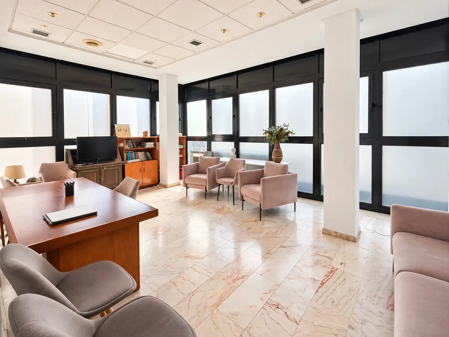 Office for rent in Centro