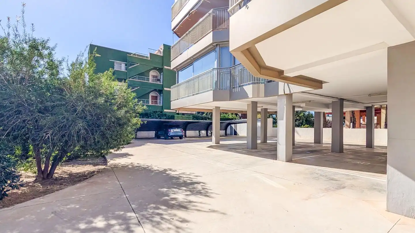 Vista exterior de Piso en venta en Santa Pola con Terraza, Trastero y Amueblado