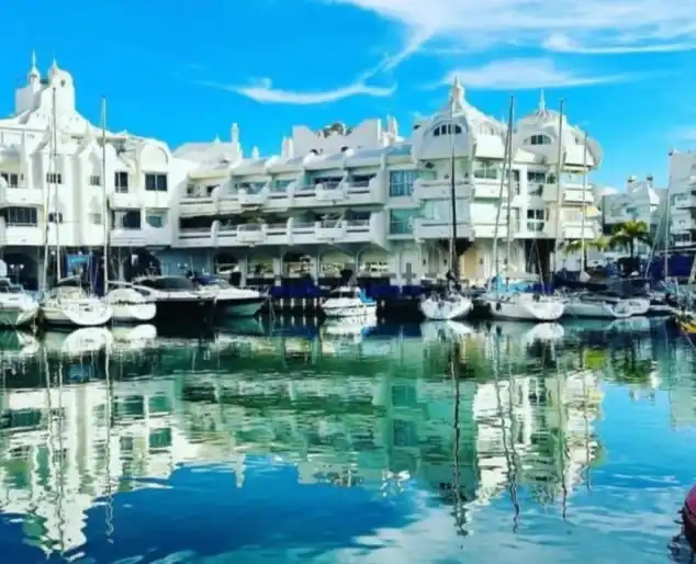 Vista exterior de Ático en venta en Benalmádena con Aire acondicionado, Calefacción y Terraza