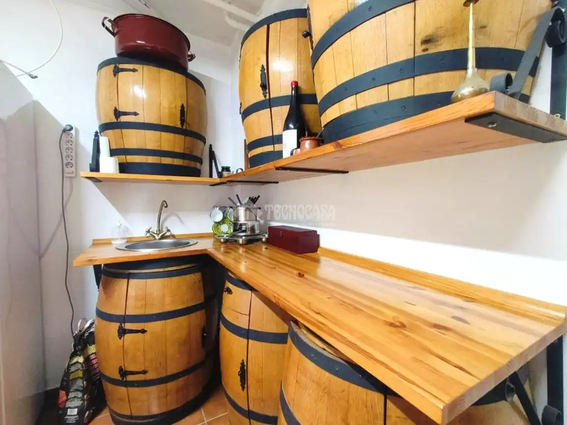 Casa aparellada en venda a Medina del Campo, imagen 45