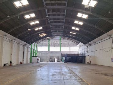 Nave industrial en alquiler en Centre - Sant Josep - Sanfeliu