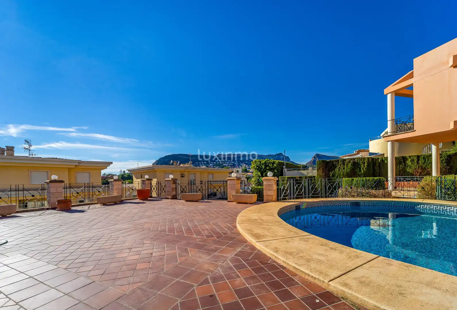 Exterior view of Houses for sale in Calpe / Calp  with Air Conditioner, Heating and Terrace
