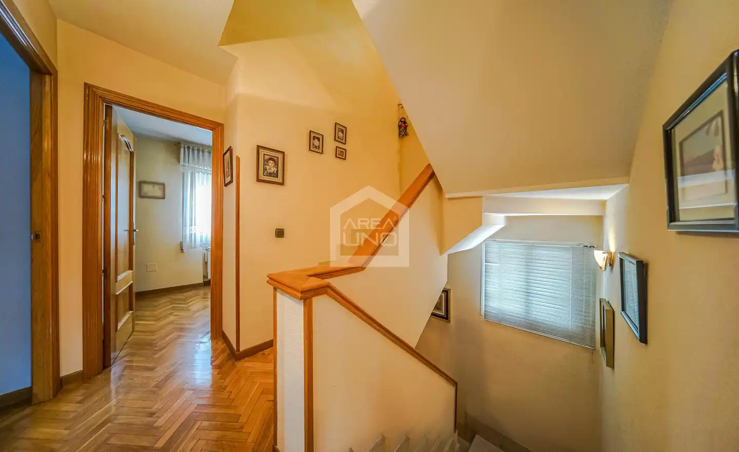 Casa adosada en venda en Alcorcón amb Aire condicionat, Calefacció i Parquet