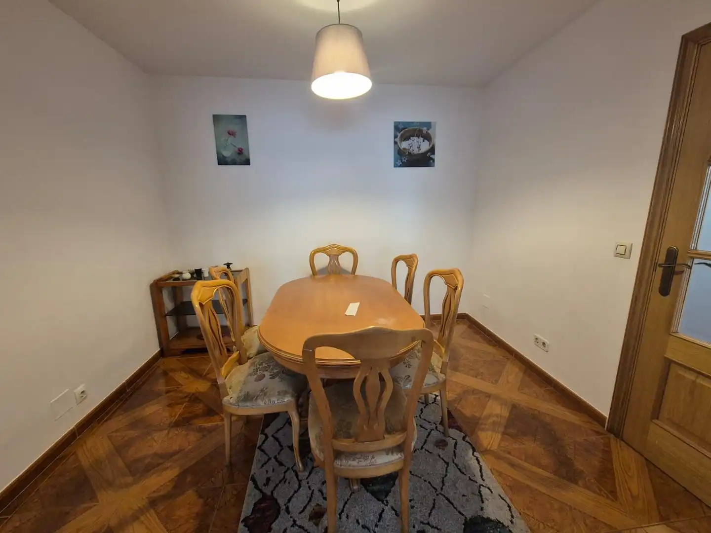 Comedor de Piso de alquiler en A Coruña Capital  con Calefacción y Amueblado