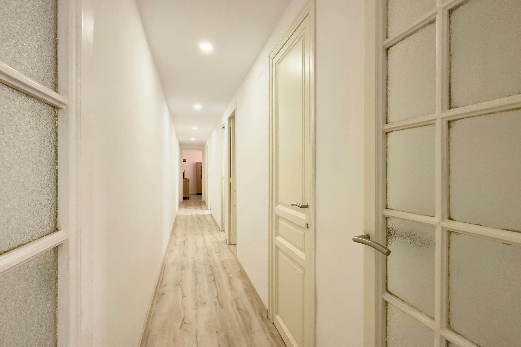 Piso de alquiler en  Barcelona Capital con Calefacción, Amueblado y Lavadora