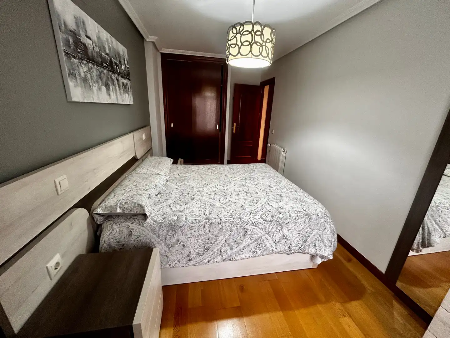 Dormitori de Pis en venda en Ávila amb Calefacció, Parquet i Moblat
