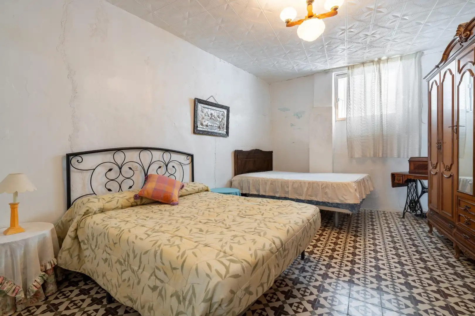 Dormitori de Casa o xalet en venda en Ohanes amb Terrassa, Traster i Moblat