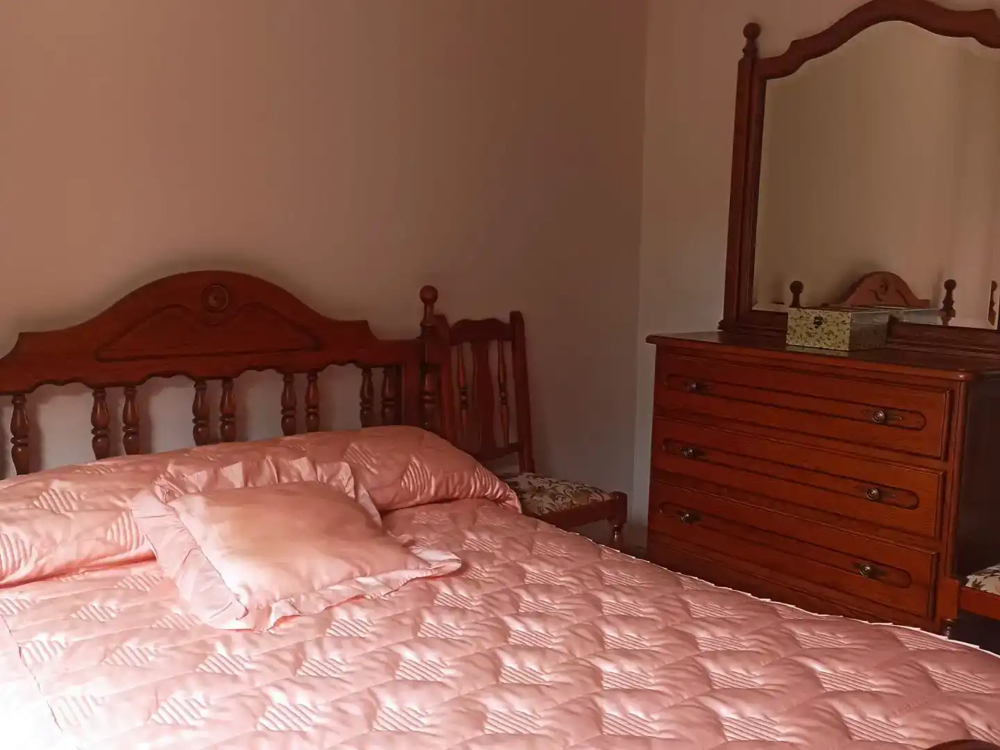 Dormitori de Casa o xalet en venda en Vizmanos