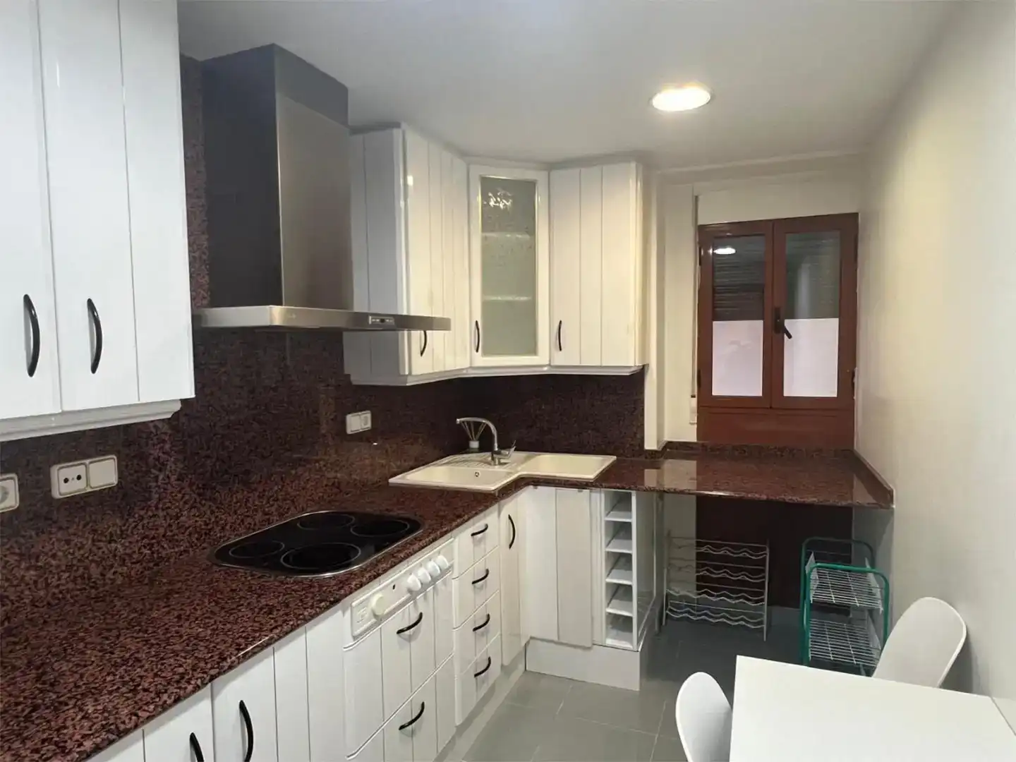 Küche von Wohnung zur Miete in  Valencia Capital mit Klimaanlage und Balkon