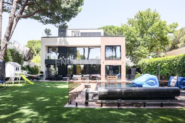 Casa-chalet en Venta en La Cabaña