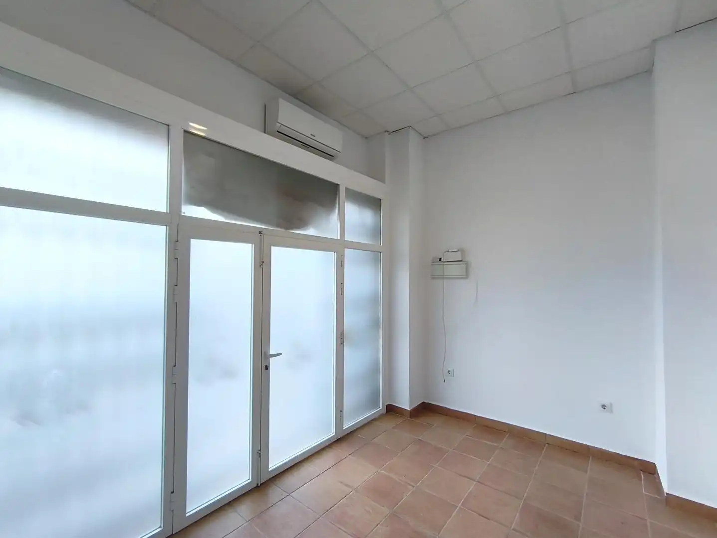 Local comercial en alquiler en San Roque - Ronda Norte, imagen 2