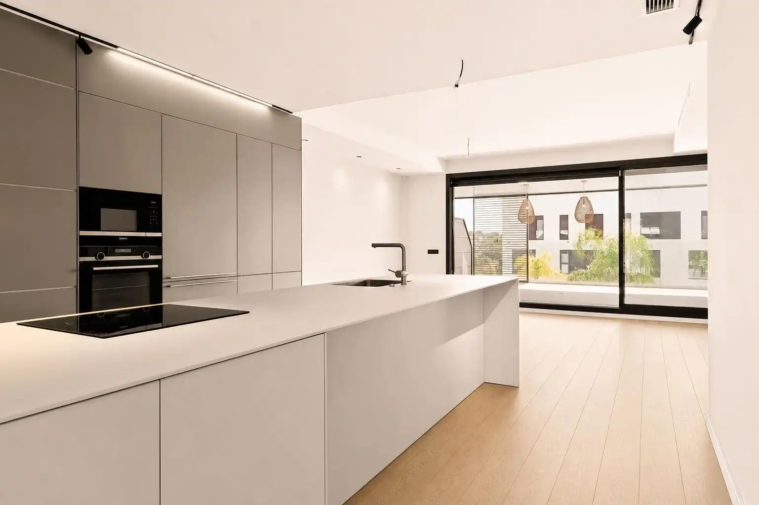 Wohnung mit Pool zum Verkauf in Calle VIA AUGUSTA 107, imagen 3