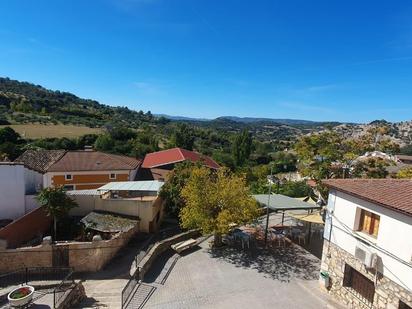 Exterior view of House or chalet for sale in Sacedón