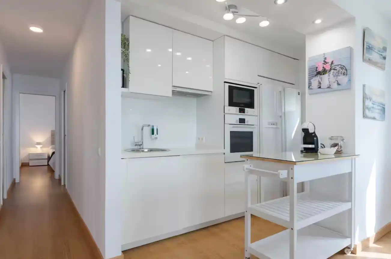 Kitchen of Apartments for rent in Marbella  with Air Conditioner, Heating and Parquet flooring