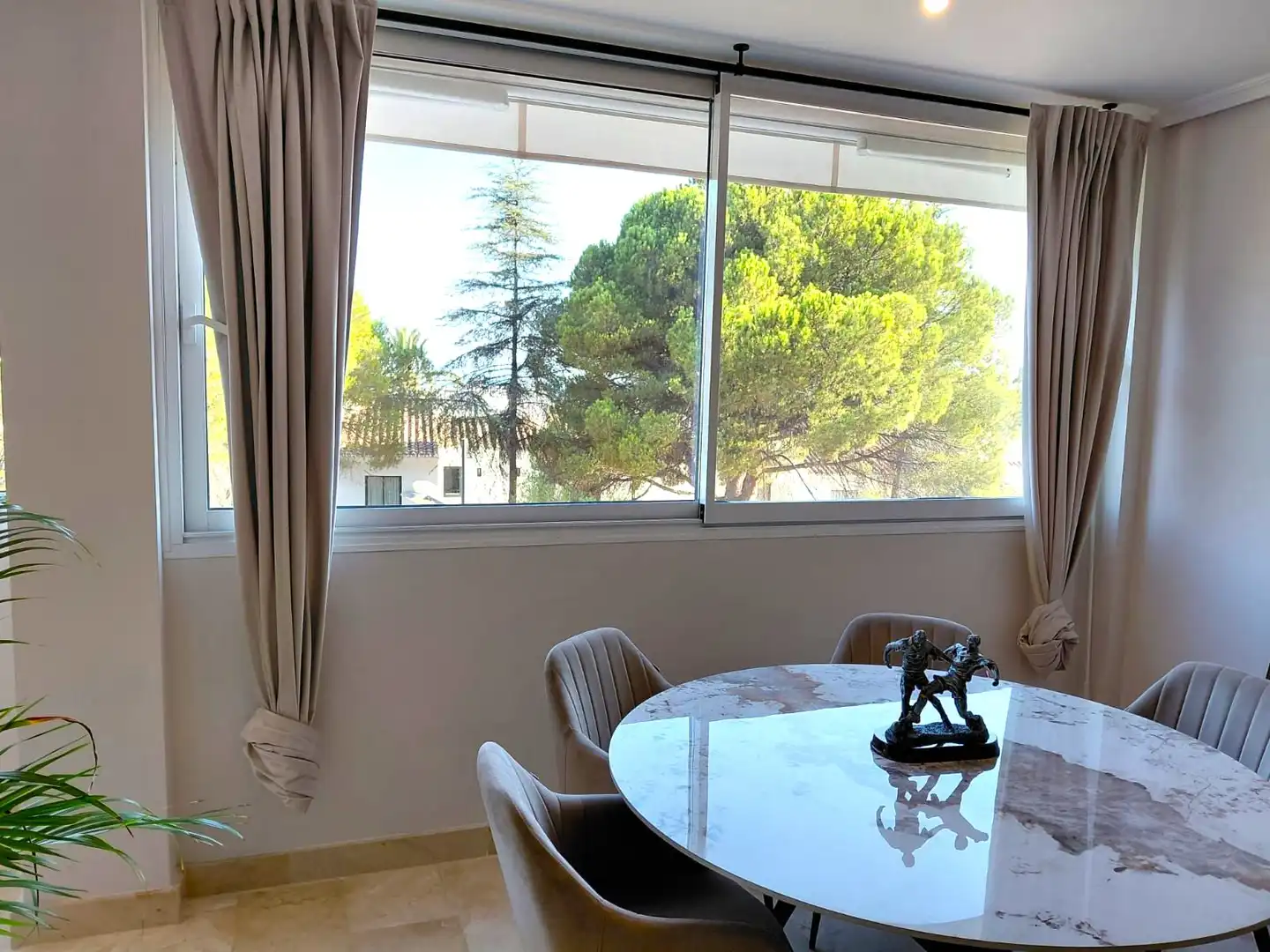 Comedor de Piso en venta en Marbella con Aire acondicionado, Calefacción y Terraza