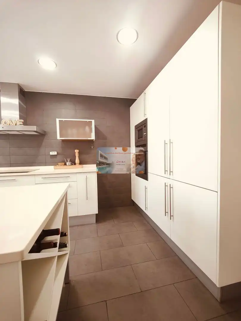 Cocina de Dúplex de alquiler en Castellón de la Plana / Castelló de la Plana con Aire acondicionado, Calefacción y Parquet