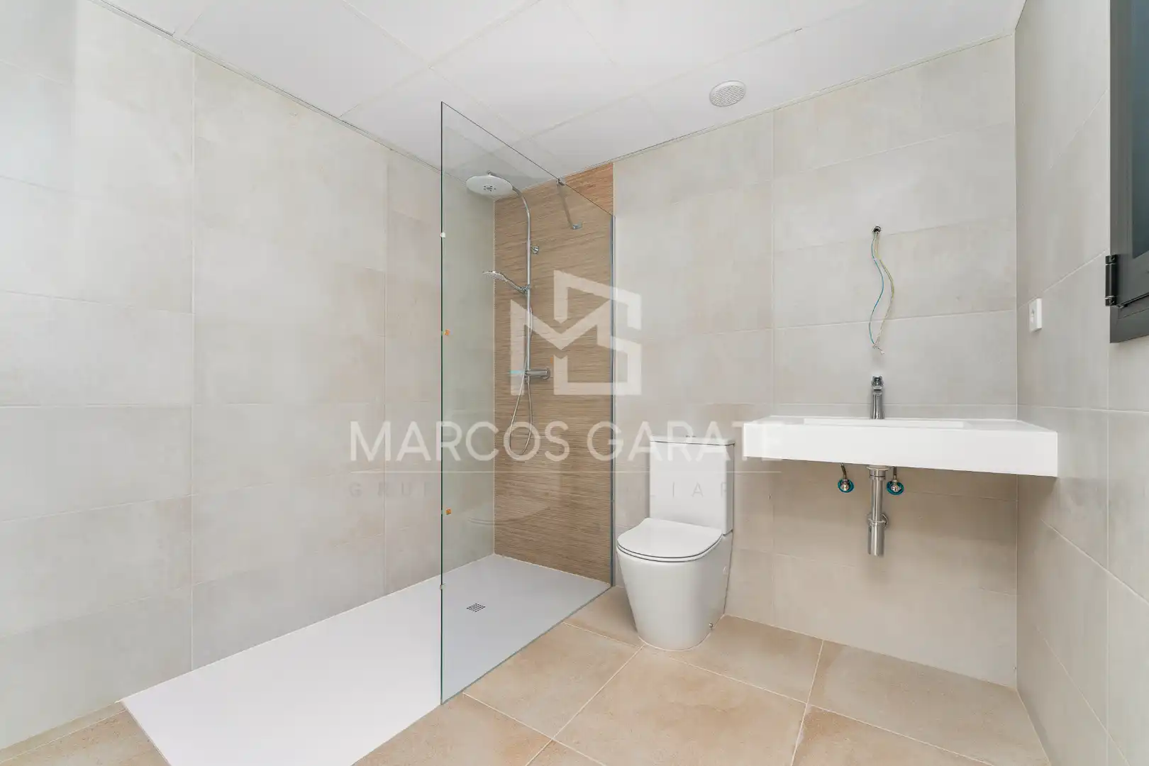 Casa con terraza en venta en Avinguda Marca Hispànica, imagen 54