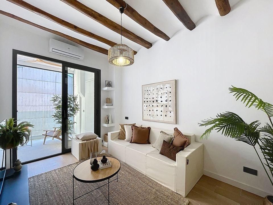 Sala d'estar de Apartament en venda en  Barcelona Capital amb Aire condicionat, Parquet i Terrassa