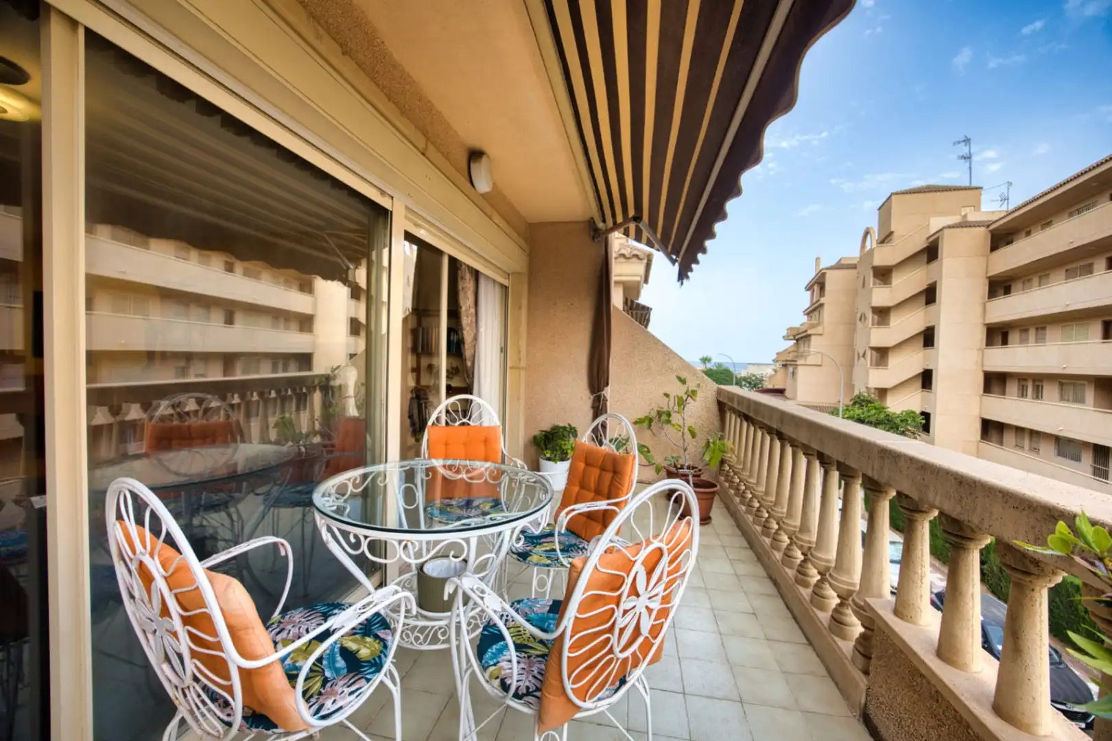 Terraza de Piso en venta en El Campello con Aire acondicionado, Calefacción y Jardín privado