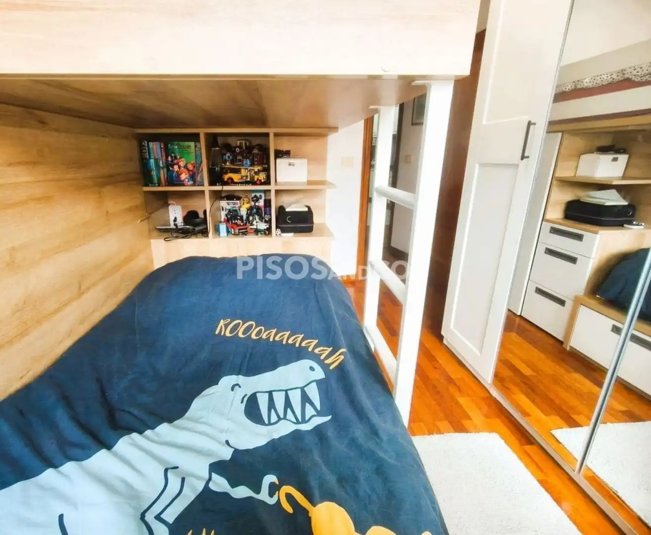 Habitación de Piso en venta en A Coruña Capital  con Trastero y Amueblado