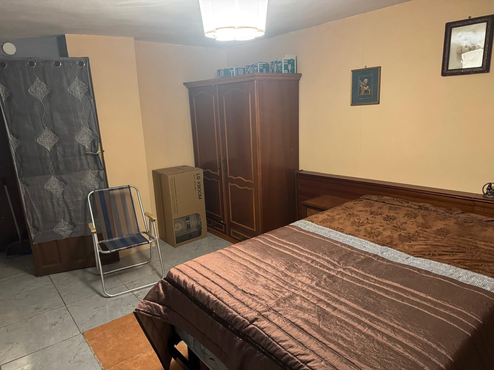 Schlafzimmer von Country house zum verkauf in Gotor mit Heizung und Abstellraum