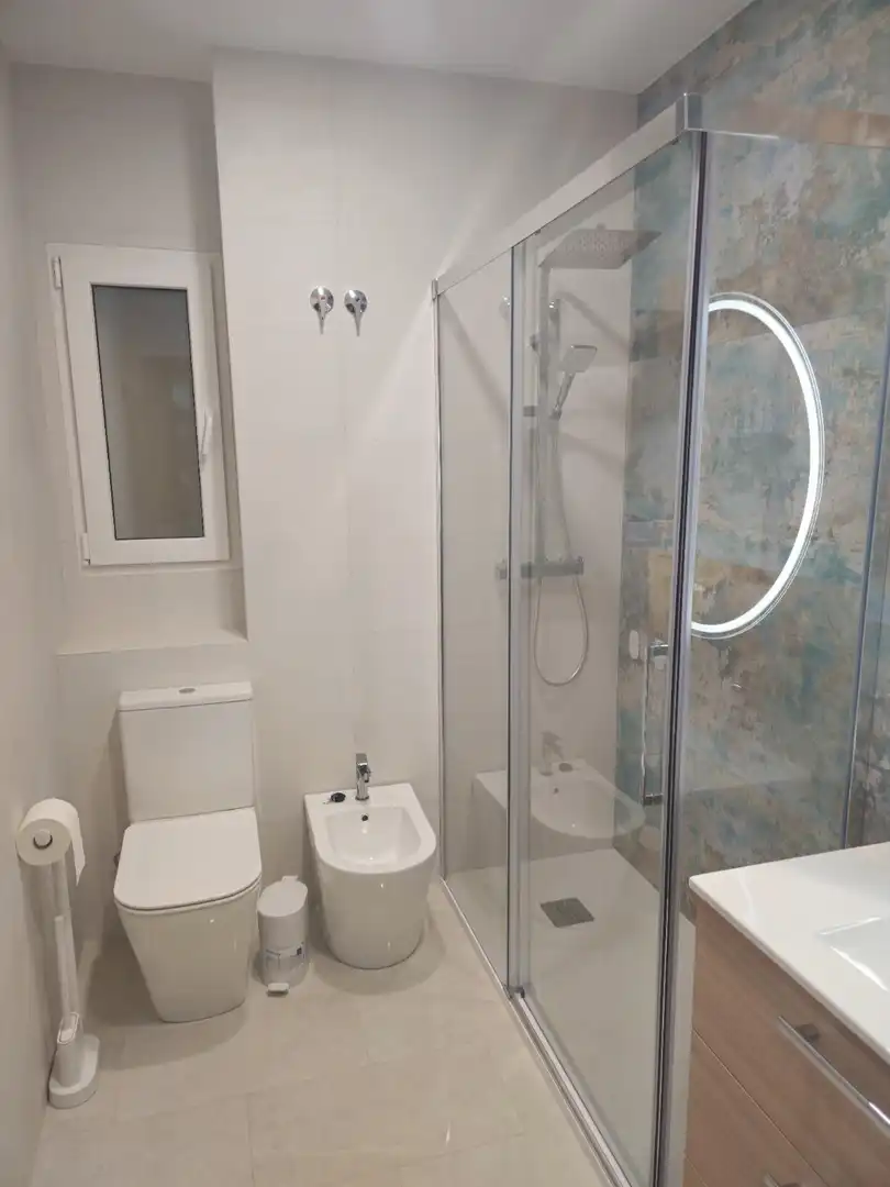 Bathroom of Flat for rent in Llaurí  with Furnished