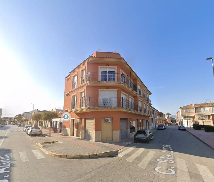 Vista exterior de Pis de lloguer en Catral amb Calefacció i Moblat