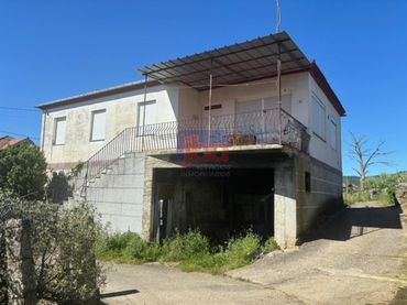 Casa con jardín en venta en Castrelo de Miño