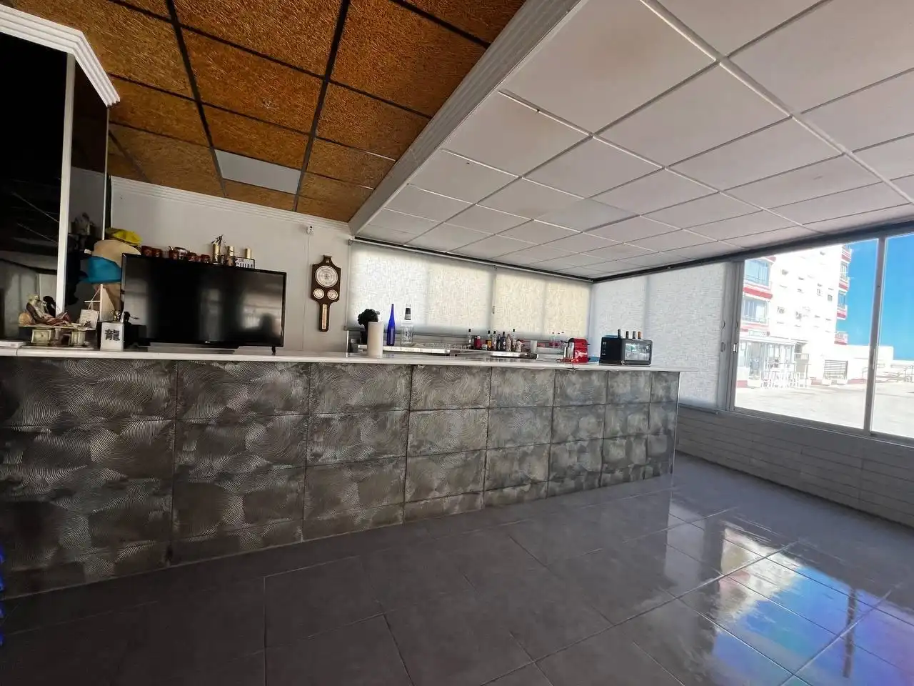 Local commercial à vendre à Tavernes de la Valldigna, imagen 4