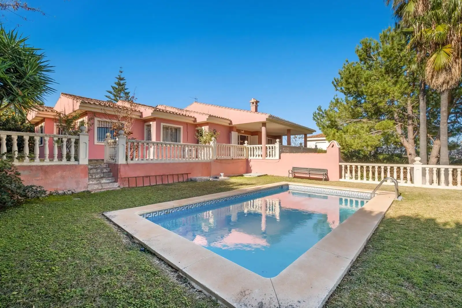 Houses for sale in Manantiales - Lagar - Cortijo