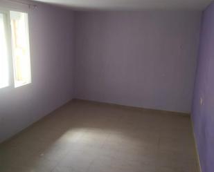 Bedroom of Flat for sale in La Victoria