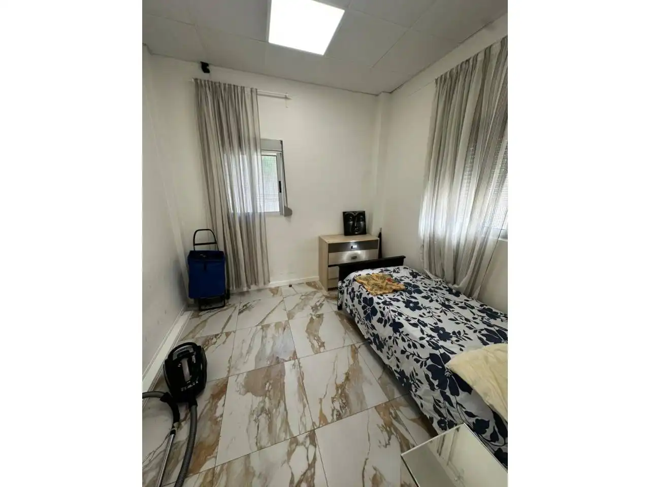 Schlafzimmer von Büro zum Verkauf in Valencia