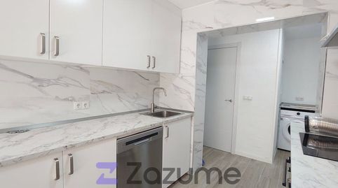 Foto 3 de Piso de alquiler en C. del Camino de Los Vinateros, Vinateros, Madrid Capital