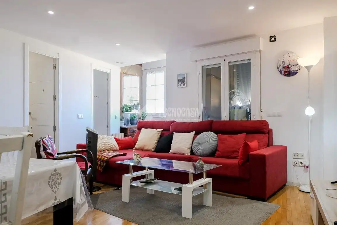 Sala d'estar de Pis en venda en Madrid amb Aire condicionat, Calefacció i Parquet