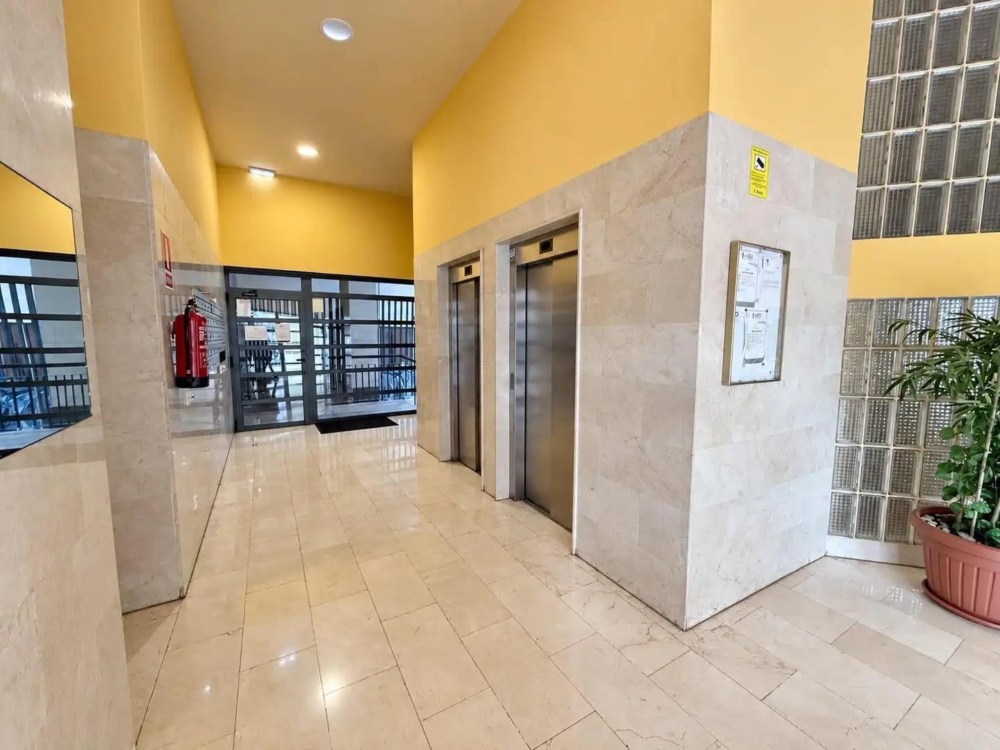Flat for sale in HUCA - La Cadellada
